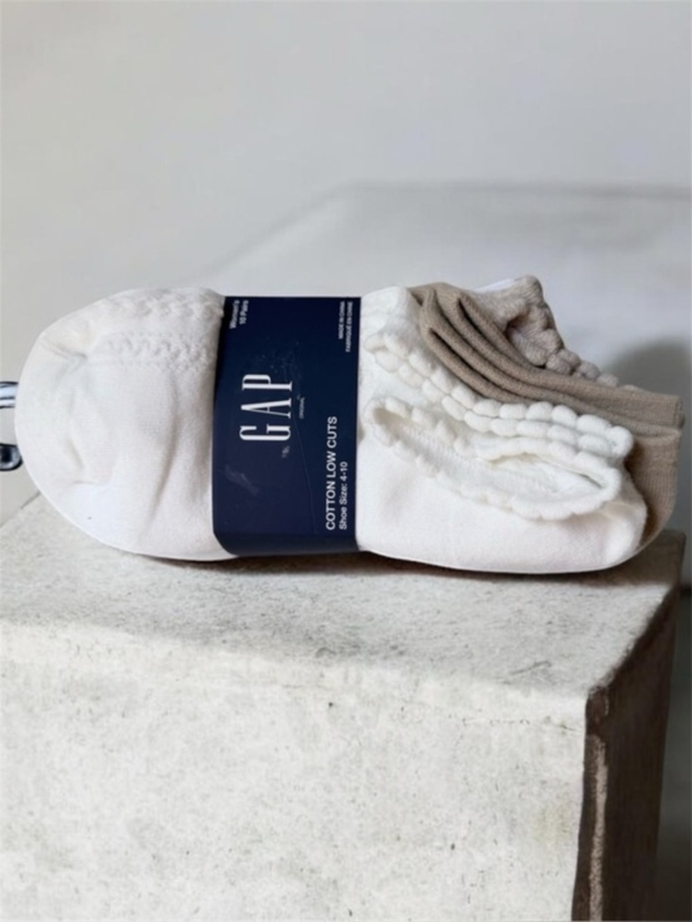 GAP Women's Cotton Low Cut Socks - White & Tan set of 10